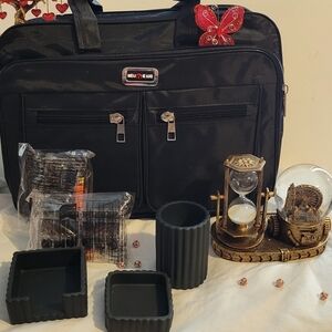 NIB Black Laptop Bag with Accessories For Your Man On Valentine's Day